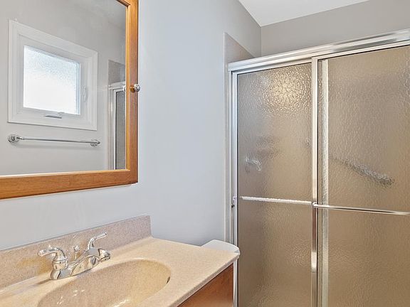 4th image of 3275 Hermoso Dr