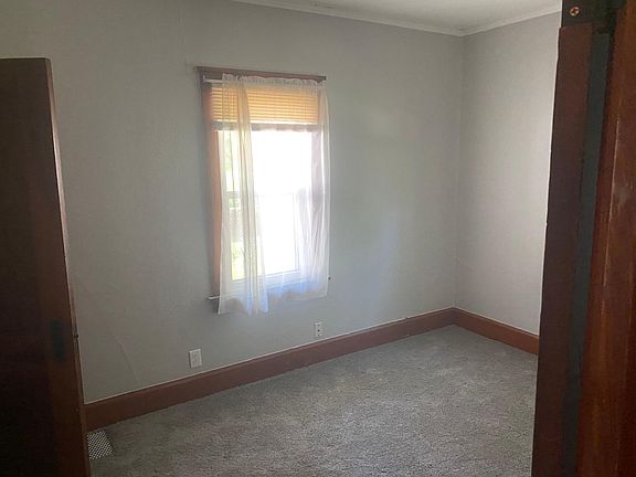 5th image of 311 N Independence Ave