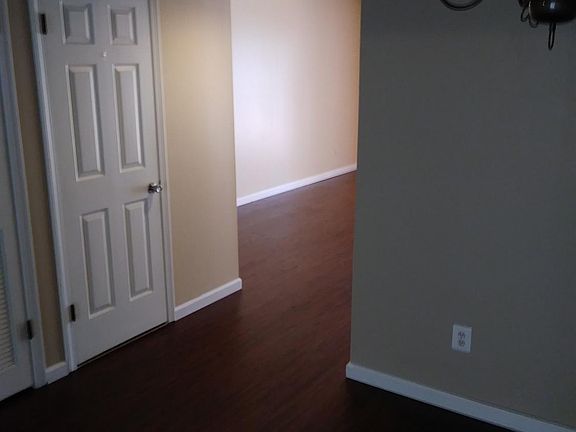 4th image of 2709 Williamsburg Cir #1
