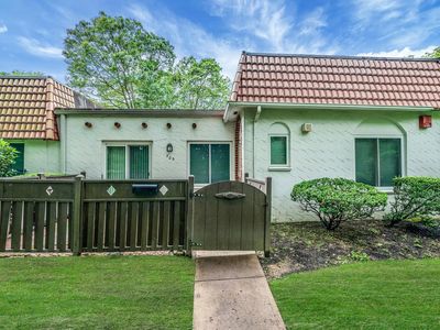 309 Birchwood Road #309, Medford, NY, 11763