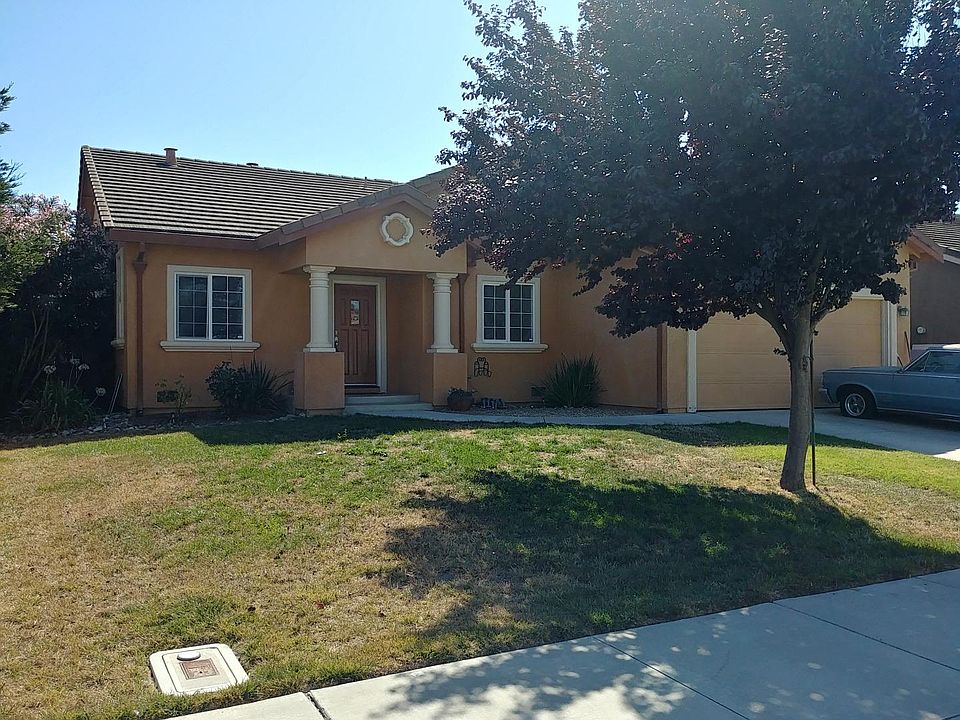 1st image of 711 Vali Way