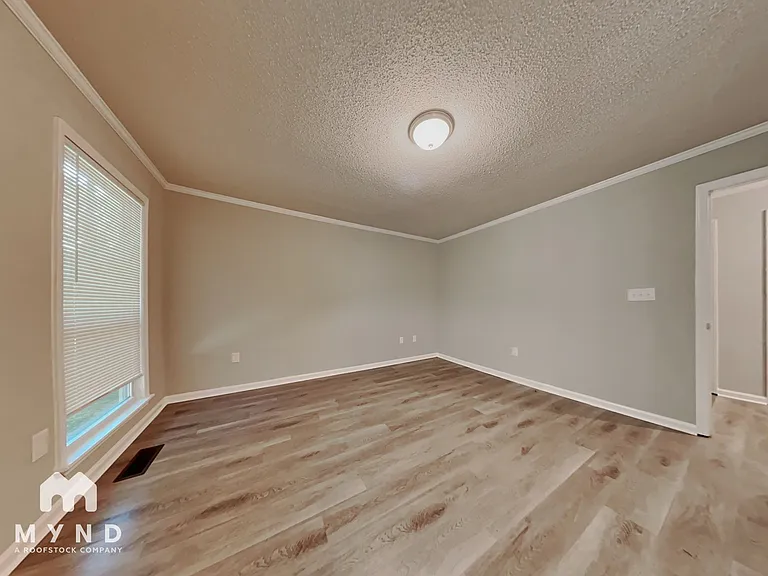 20104 Balsam Ct — Photo 15