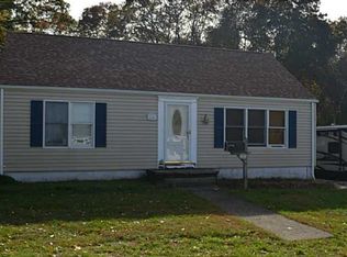 75 Pocasset Ave, Tiverton, RI 02878