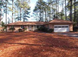 110 S Lakeshore Dr, Whispering Pines, NC 28327