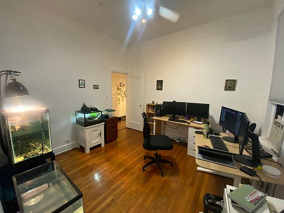 5th image of 120 E 86th St APT 4C