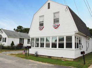 25A Barnes St, Wareham, MA 02571