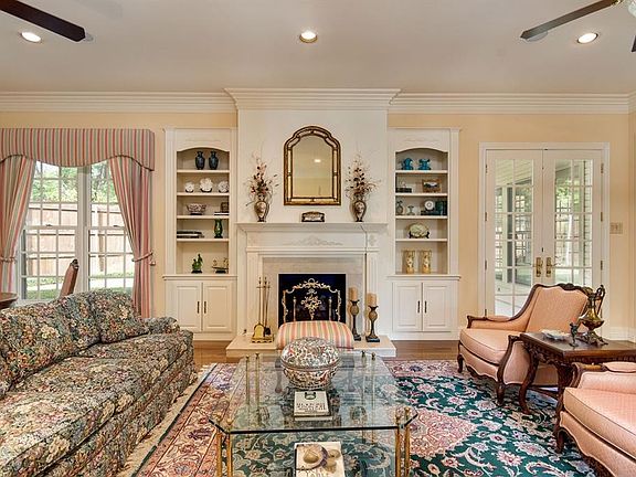 5th image of 4 Heritage Pl