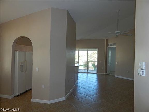 4th image of 3042 Driftwood Way