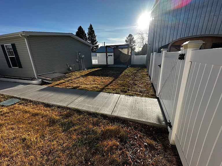 507 N Cedar St — Photo 6