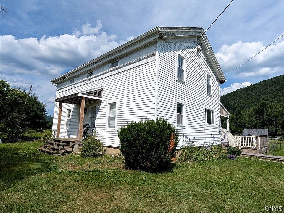 1st image of 5430 Meads Creek Rd