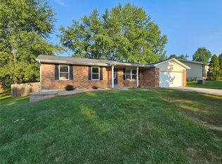 32 Spring Wood Dr, Saint Peters, MO