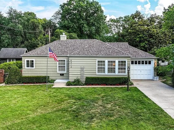 5313 W 51st St, Roeland Park, KS 66205