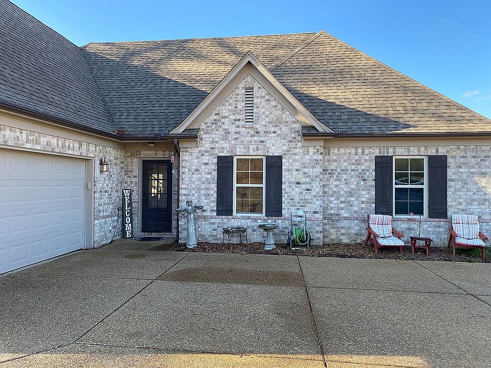 1st image of 108 Carolina Cir