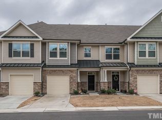 7811 Honeysuckle Bend Dr, Raleigh, NC 27616