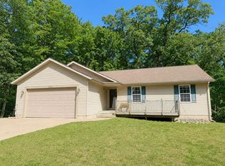 4122 Duck Lake Rd, Whitehall, MI 49461