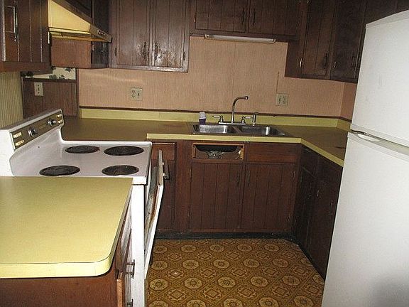 5th image of 115 Capital Ct