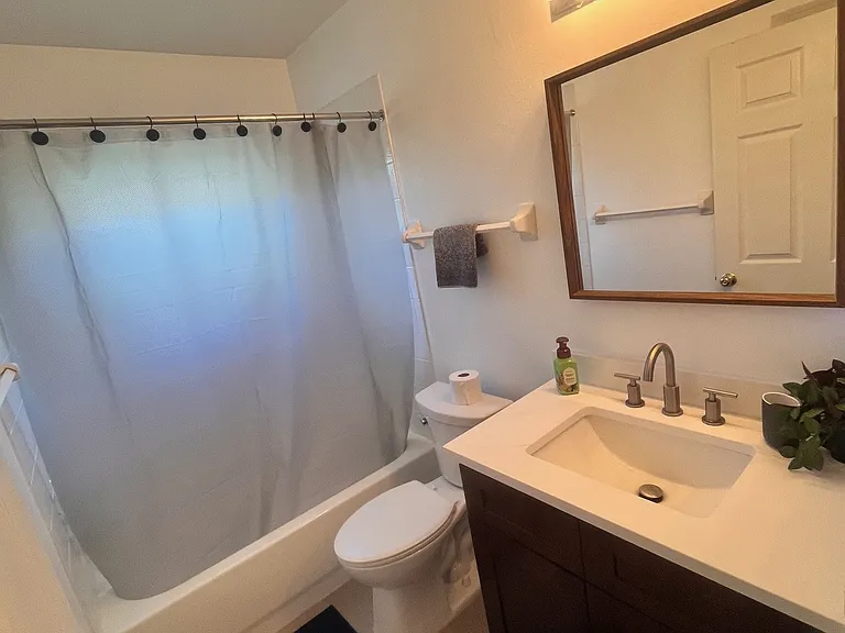 Tremont Dr — Photo 11