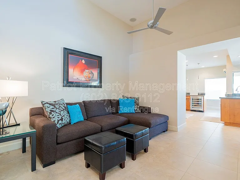 10640 E Vogel Ave — Photo 10