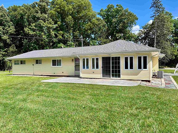4th image of 6521 Donna Dr