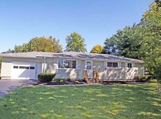 30 Chautauqua Dr, Rochester, NY 14623