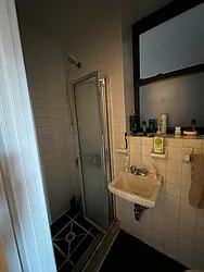 Rented by Salon Realty Corp