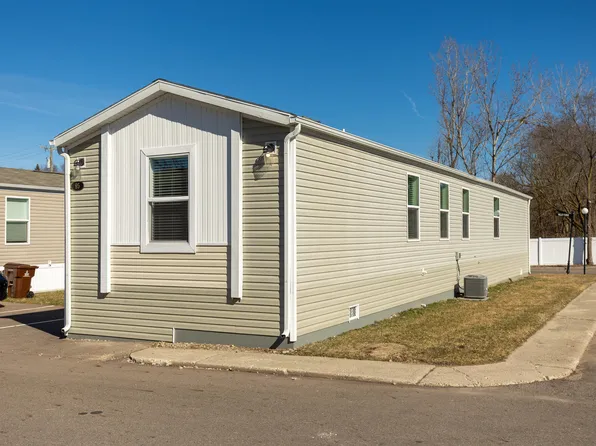 875 W Grand Riv #95, Williamston, MI 48895