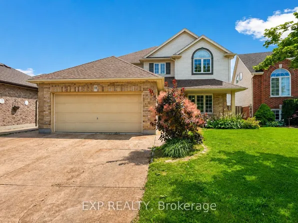 18 Briarwood Dr, Saint Catharines, ON L2S 4A7