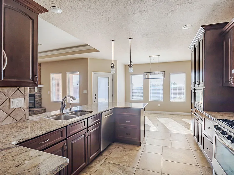 416 Tierra Bella Dr — Photo 18