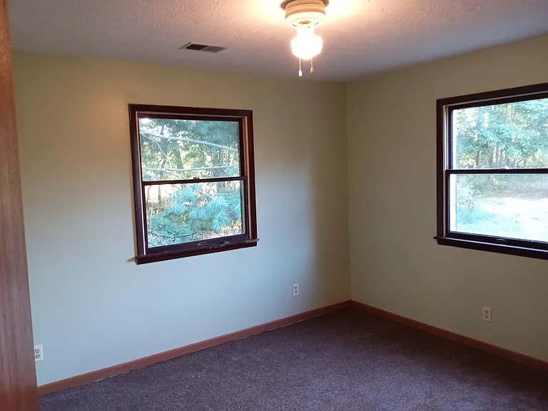 6204 Tricounty Hwy — Photo 12