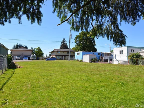 4th image of 1004 S 11th Ave