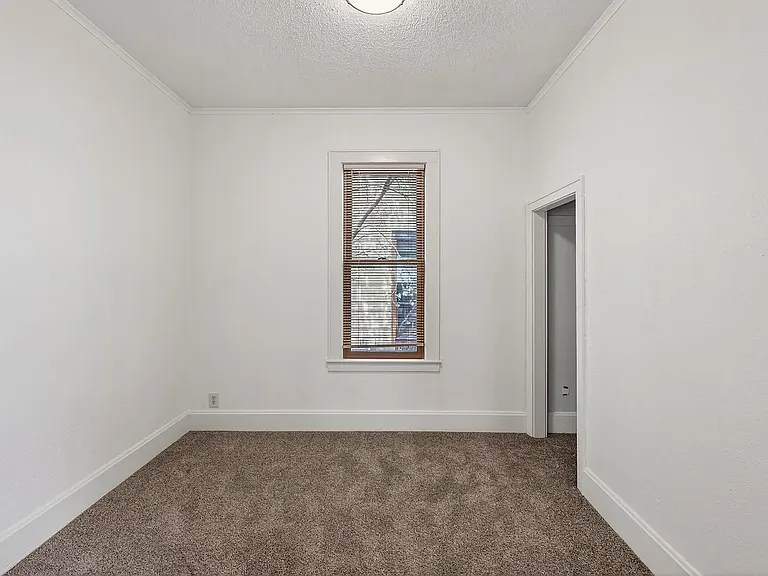 144 8th Ave S #1 — Photo 13