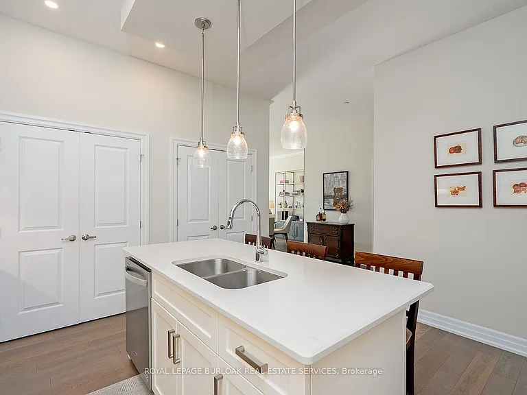 1878 Gordon St #202 — Photo 6