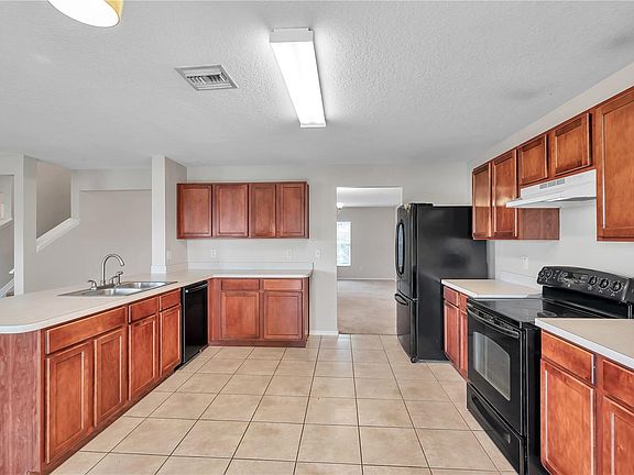 2nd image of 13847A Jacobson Dr