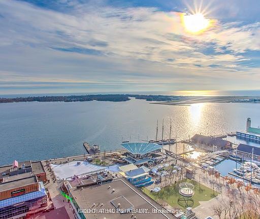 4th image of 208 Queens Quay W #3511