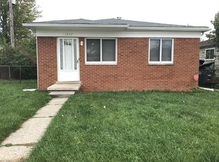 16037 Jackson St, Taylor, MI 48180