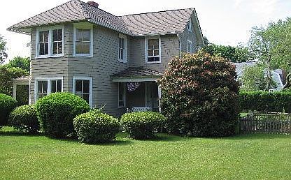 Charming farmhouse 