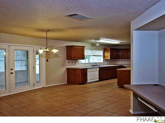 4th image of 501 Grace Louis Cir