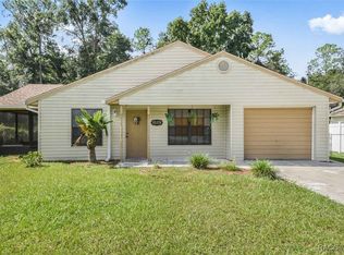 21174 SW Peach Blossom St, Dunnellon, FL 34431