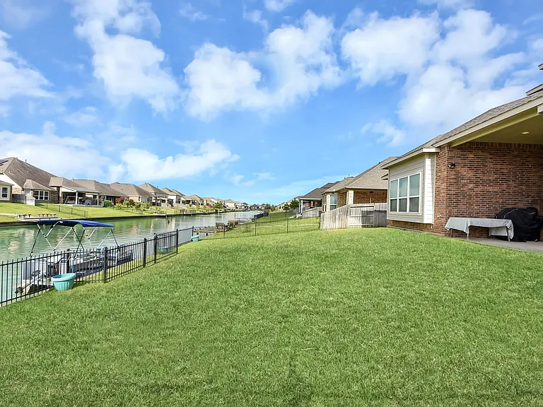 24003 Cannon Anello Ct — Photo 34