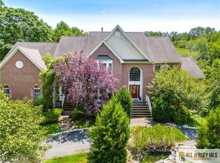 35 Old Mill Rd, Marlboro, NJ 07746