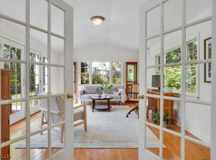 9 Potter Ct, Montclair, NJ 07043