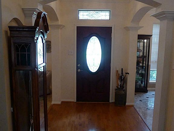 2nd image of 16146 Fondren Grove Dr