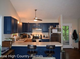 237 Russell Dr, Boone, NC 28607