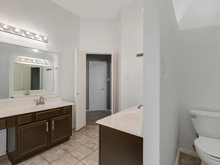 8201 Pacific St — Photo 24