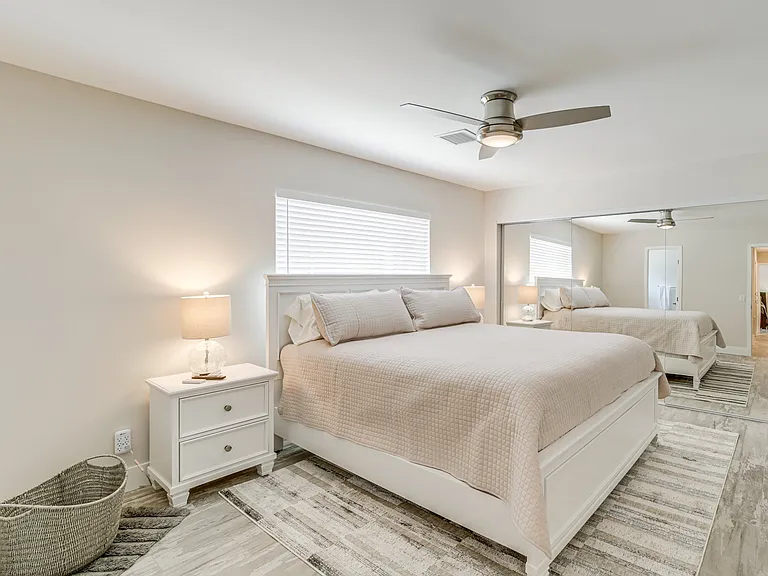 4496 N Montezuma Ave — Photo 5