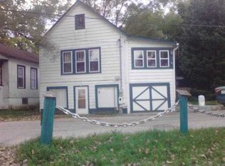 101 Nippersink Blvd, Fox Lake, IL 60020