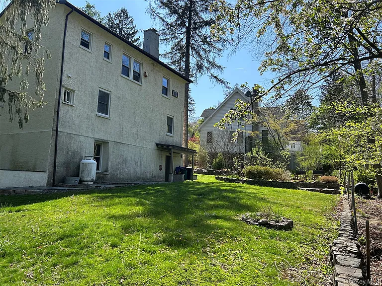 56 Clubhouse Rd — Photo 30