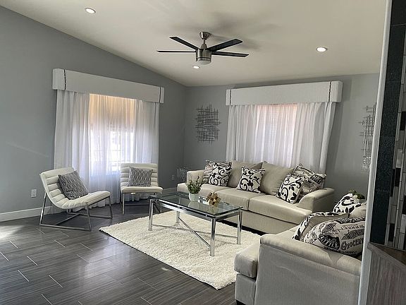 4th image of 51520 Avenida Navarro