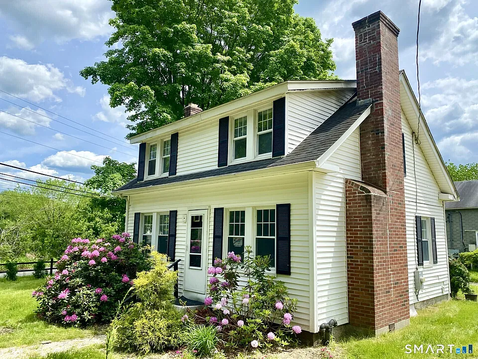 589 Old Hartford Rd