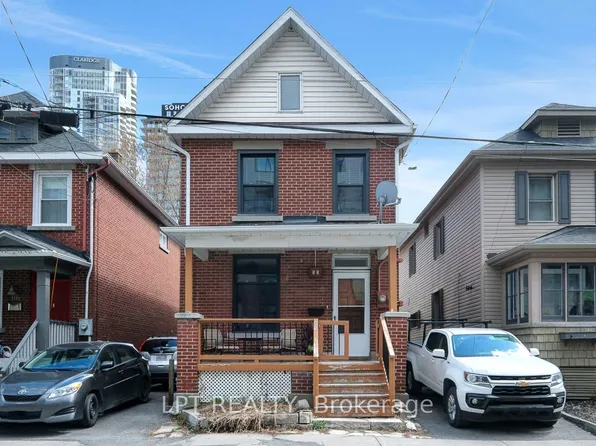 88 Norman St, Ottawa, ON K1S 3K6